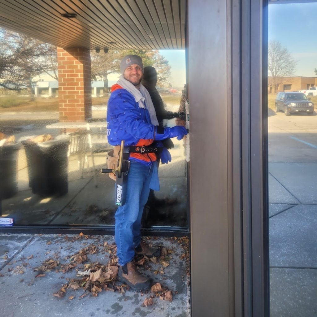 Window Cleaning Rochester Hills, MI