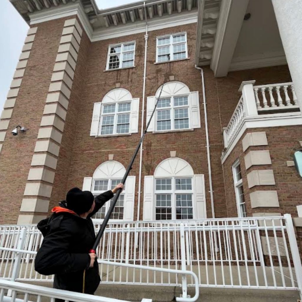 Window Cleaning Waterford, MI